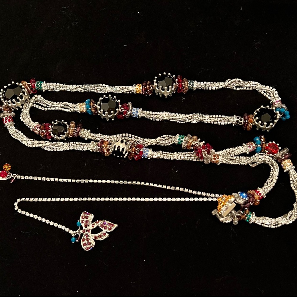 Rodrigo Otazu multicolored crystal and rhinestone necklace. Stunning Details!